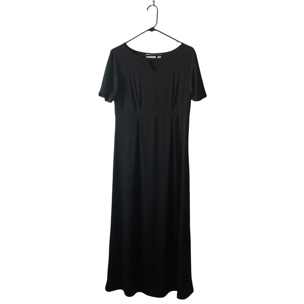 Susan Graver SP Plain Black MIDI Dress neck Cutout